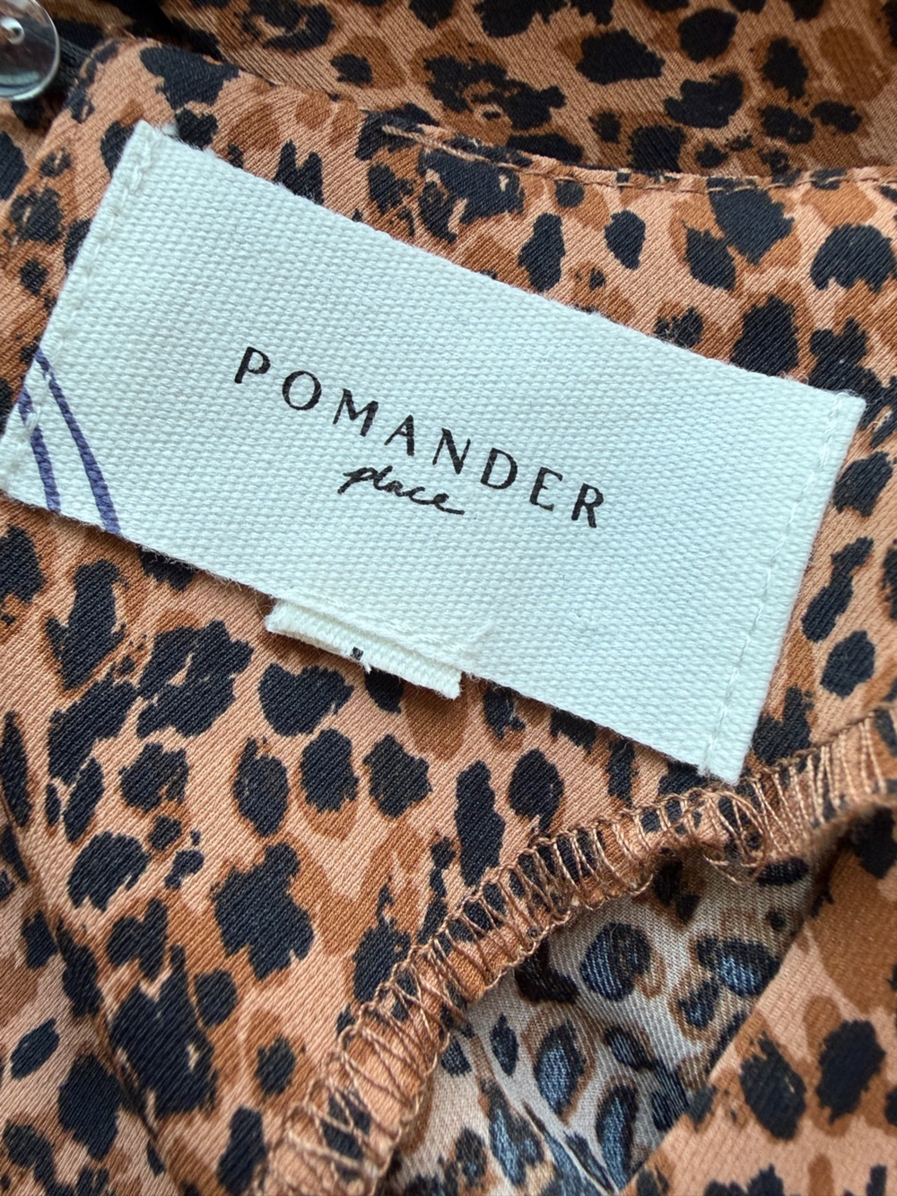 Tuckernuck Pomander Place Leopard Carlota Peplum Blouse Large - Picture 10 of 14